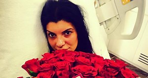A prins buchetul la nunta lui Buruiana! Andreea Tonciu imbraca rochia de mireasa