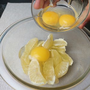 62K views · 512 reactions | J'ai ajouté des œufs aux citrons‼️ Je ne vous cache pas qu’il n’est resté aucune miette au fond du plat À vos fourneaux ‼️ | Recette express et inratable | Facebook