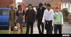 15 canciones que sonaron en 'Skins' - Revista Marvin