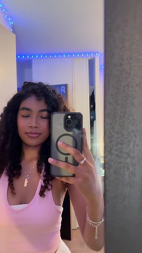 Vidéos de wendymialy (@wendy.mialy) avec VADIKO - Rim-Ka ⚜️