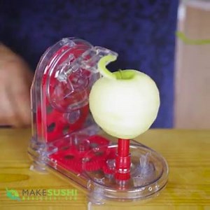 Eating apple made easy! | Trending Queen