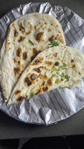 🤯🥴"Soft & Fluffy Butter Naan Recipe at Home"😶‍🌫️😋 #shorts #naan #recipe #subscribe 💕