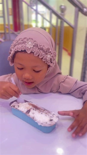 Lucu Banget!!! Ekspresi Shanum Kaget Lihat Makanannya 😱😱😱 #shorts #funny #numnum