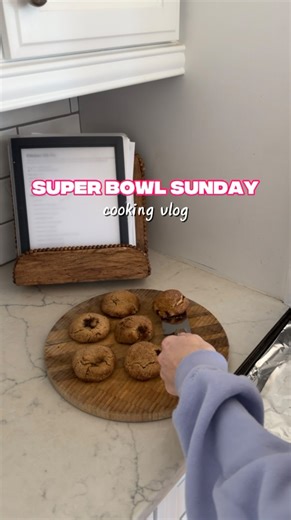 SHEA MCHUGH on Instagram: "was literally in the kitchen for 3 hours but it was so worth it🤭🫶🏻👩🏽‍🍳 #superbowl #cookingvlog #mealinspo"