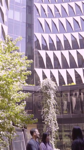 2.2K views · 90 reactions | The engineering industry is evolving. Your skills need to evolve with it. Upskill your career across energy and environmental systems, structural engineering or management at Melbourne. | The University of Melbourne | Facebook