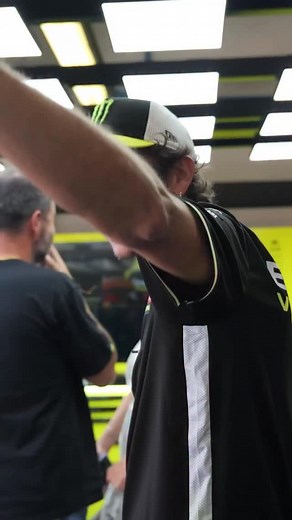 Misano is not Misano without @valeyellow46 💛 #SanMarinoGP #MotoGP #PertaminaEnduroVR46RacingTeam | Pertamina Enduro VR46 Racing Team