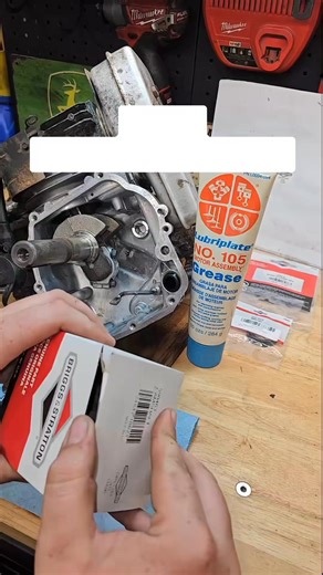 #mechanic #smallenginemechanic #smallenginerepair #briggsandstratton #mower #repair #fyp | Briggs Stratton Engine Restoration | Facebook