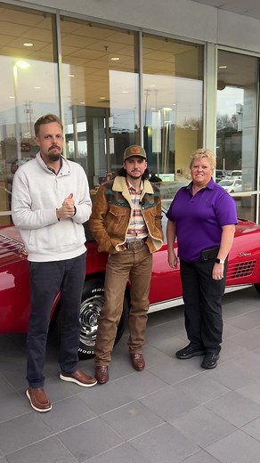 5.4K views · 36 reactions | Alex Key will be performing LIVE!!! This Friday at Wayneo’s Silver Bullet. Sponsored by Everett Chevrolet in support of Pink Heals North Carolina Foothills Chapter 勺 We hope to see yall out there!! | Everett Chevrolet Buick GMC Cadillac | Facebook