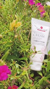 2.6K views · 35 reactions | WHITENING CREAM #naturesoftprofessional Products Price click- What's App 8967558034 8016757187 | Professional Makeup Hub | Facebook