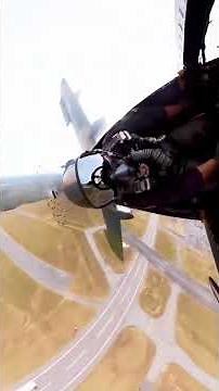 360 Degree Cockpit Footage from an A-10 Warthog