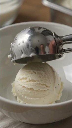 🍦 Homemade Ice Cream Recipe | Easy & Creamy