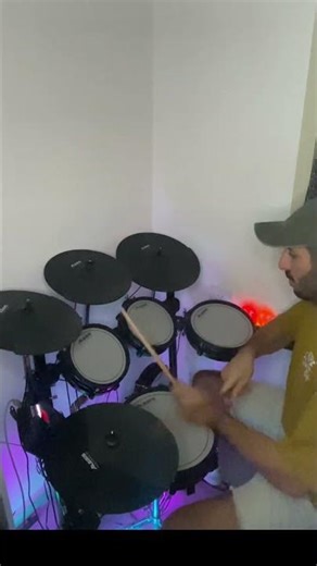 A Little Beat - Drum Groove #6