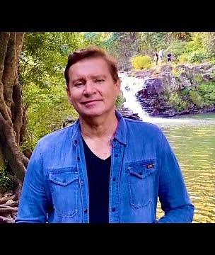 Healing Prayer For Prolapses Incontinence and Bladder Conditions With John Mellor.