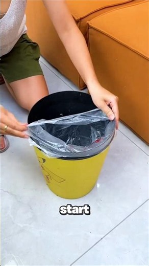 This Smart Trash Can Solves a Problem Everyone Has! 🤯🗑️