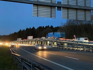 ASTRA Bridge – Oben fahren, unten bauen