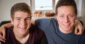 Das ist Checkbox mit felixba und ValentinMoeller