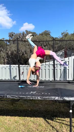 backflip 😱😂 #blooper #dance #cheerleading #funny #helpmemakethismakesense