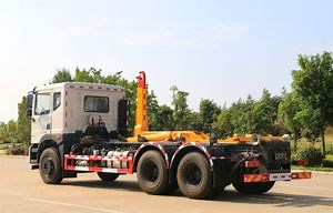 [Hot Item] Durable Garbage Truck with Hook Lift for Heavy Waste Loading