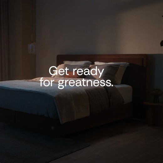 Bij M line geloven we dat slapen méér is dan uitrusten, het is de basis voor topprestaties. Onze nieuwe Prestige-collectie is de meest luxueuze vertaling van die visie: een compleet slaapconcept waarin boxspring, matras en kussens samenwerken als één systeem. Ontworpen om je comfortabeler, stabieler en constanter te laten slapen. Zo word je elke ochtend energieker wakker, klaar om topprestaties te leveren. Ervaar de Prestige-collectie bij geselecteerde slaapspecialisten en op mline.nl. | M line 