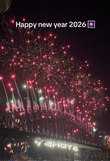 Happy new year! 🎆✨ #fireworks #happynewyear2026 #sydney | happy new year