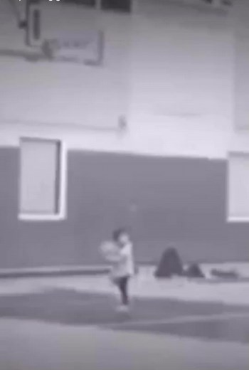 Andrew C (@andrewclouts)’s videos with 7 Years - Piano Dreamers