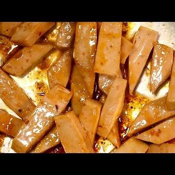 Chả Lụa Kho Tiêu – Món Kho Lạ Miệng Dễ Làm Nhưng Ngon Hết Ý