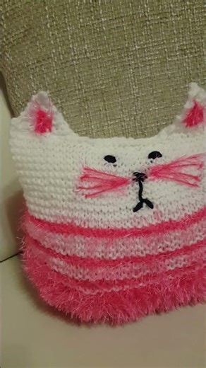 Πλεκτό μαξιλάρι με βελόνες - γατάκι #knittig #crochet #χειροτεχνία #πλεκτό