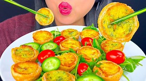 『phan』迷你蛋糕 | ASMR咀嚼音_哔哩哔哩_bilibili