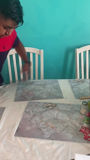 Tile Arranging Techniques with Colorful Patterns