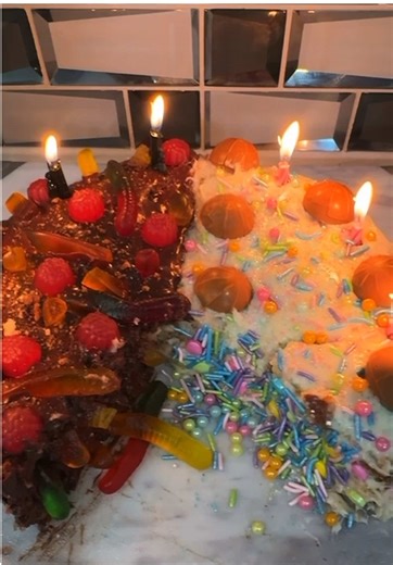 Max and ruby 🐰🎂 #cake #cartoon #candy #icing #jokes #foryou #brownandpink #maxandruby