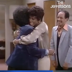 Louise isn't thrilled to see her sister Maxine 😱 Available on Prime Video: https://amzn.to/3oYSG9X | The Norman Lear Effect