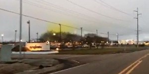 Three workers hospitalized after chlorine release chemical plant