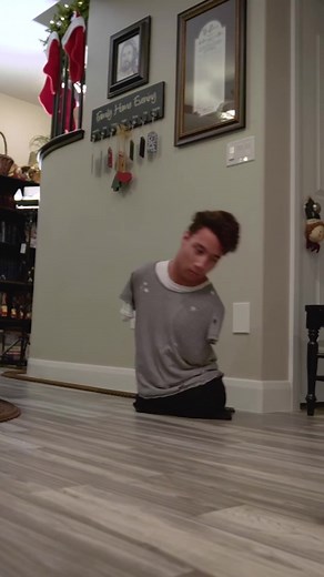 60K views · 552 reactions | Incredible people who live their lives without limbs #reels # viral #borndifferent #truly #limbdifferences #limbs #inspiring | Born Different | Facebook