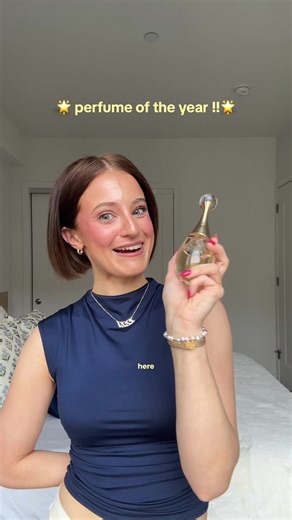 Discover J’adore Eau de Parfum - Perfume of the Year
