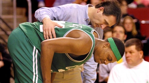 NBA world shows support for Celtics trainer battling cancer
