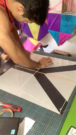 Fazendo pipa de 80cm Bambu x Fibra #diy #kite