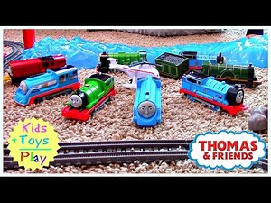 Thomas & Friends Trackmaster Sky High Bridge Jump Playtime | The Great Race | Playing with Trains