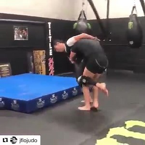 Dominick Cruz With Double Leg Counter | BJJ World
