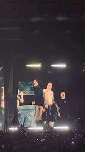 Lady Gaga closes the first Melbourne MAYHEM Ball show with “1000 Doves”. - - #gaga #ladygaga #MAYHEM #chromatica | Lady Gaga Now