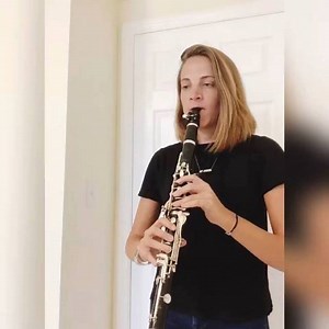 Happy #musicmonday everyone! This week, we’re featuring Claire playing some movie music. Anyone recognize this theme? It’s “Viktor’s Tale” from the movie, The Terminal! 🎶✨✈️ . . . . . . . . . #fourplayclarinet #clarinet #klarnet #klarinet #klarinette #klarinetti #music #musician #musicians #musicianlife #musicianslife #clarinetist #clarinetista #clarinetists #clarinetplayer #bandgeek #orchdork #viktorstale #theterminal #viktornavorski #myvandorencolor #losangeles #miami #bicoastal | Four Play C