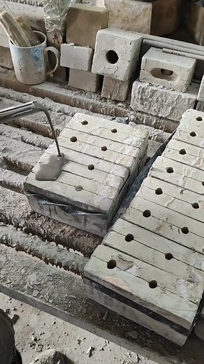 Do you know how bone China tableware is made? Do you know the advantages of bone China tableware？ #bonechina #bonechina #BoneChinaPorcelain #BoneChinaDishes #BoneChinaCollection #ExquisiteBoneChina #FineBoneChina #BeautifulBoneChina #tableware #catering #highendporcelain #porcelain #foryoupage #fry #recommendedgoodies #diy #dmoversea #atldtiktok