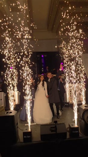 Avrohom Meir Kolko | Living winter dream. Soft snowfall textures. Immersive lighting wrapping the room. A full Winter Wonderland environment that lifted the... | Instagram