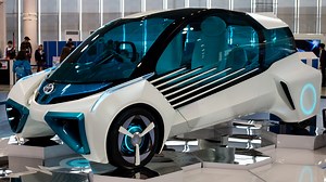 Ground-Breaking US-Made Hydrogen Car Promises 200,000-Hour Fuel Cell Life