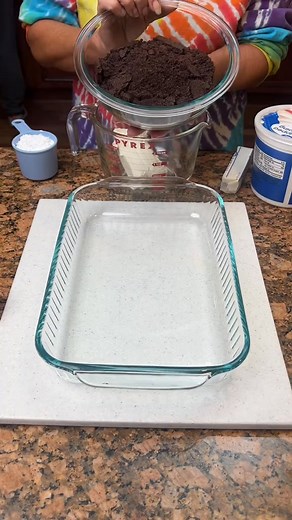 Dirt Cake! | Mama Adrii | Facebook