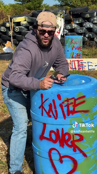 My new Wharncliffe blade PREVEW #knifeantelife #crkt #new #film #myedc