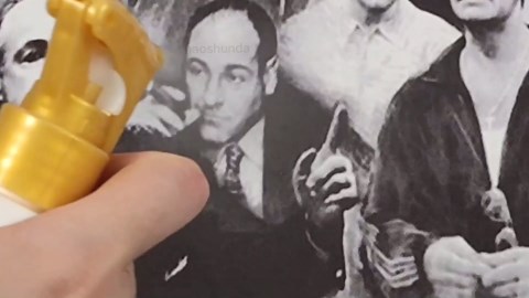 HAO SHUN DA Gangster Collage Poster Oil Painting on Canvas Posters and Prints Decoracion Wall Art picture Living Room Wall (12" x 18", Artwork - 03)