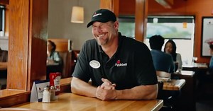 Dan Campbell and Applebee's release second commercial, it's another masterclass