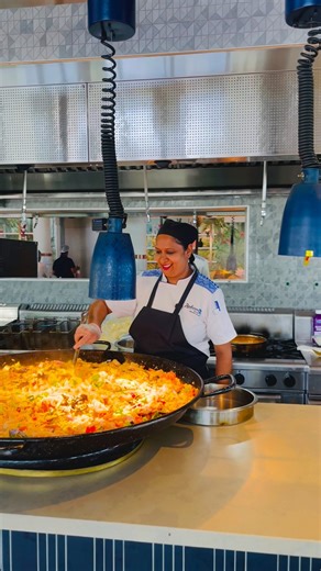 Christmas Day Lunch today at Blu Restaurant did notdisappoint! Good food, great vibes, and festive moments to make everyone's Christmas a little more memorable.From all of us here at the Radisson Blu Resort Fiji, we wish you and your loved ones a MERRY TROPICAL CHRISTMAS.@radissonblu #radissonrewards #christmastime | Radisson Blu Resort Fiji Denarau Island
