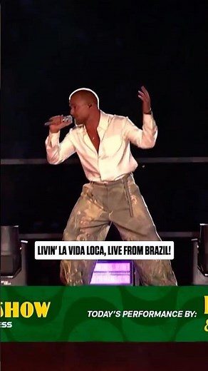 Ricky Martin Performs ‘Livin la Vida Loca’ at 2026 Brazil Game