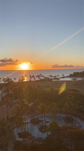 #hawaii #sunset #vacations